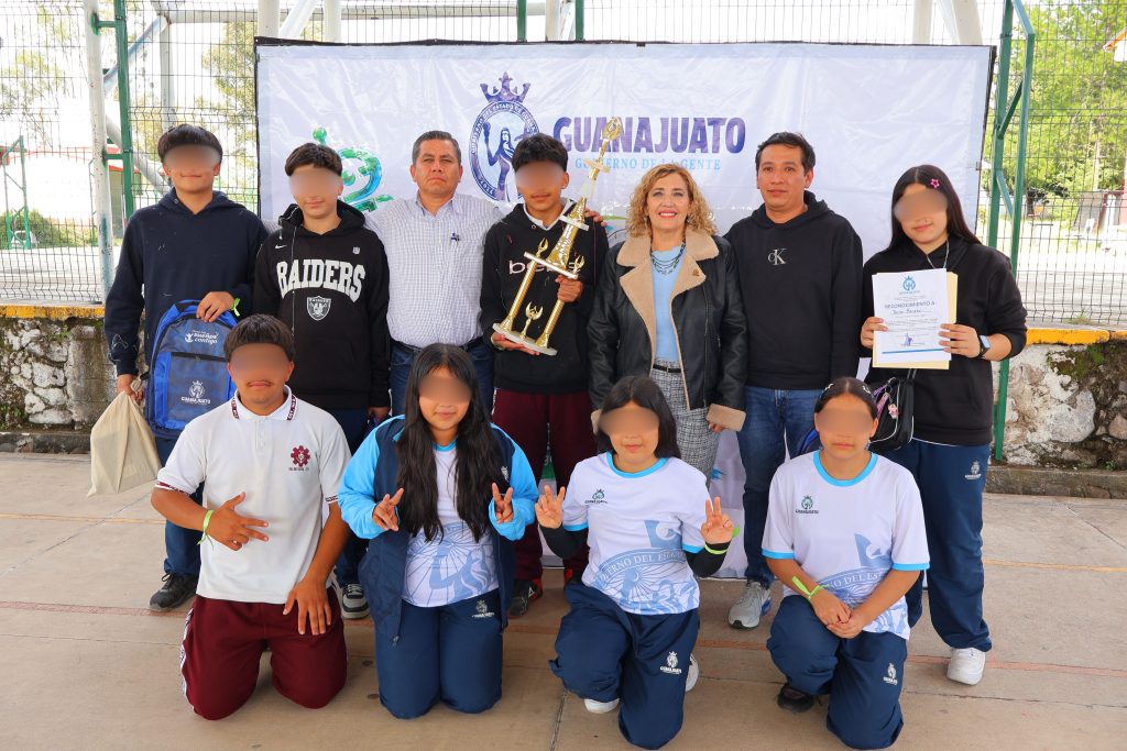 Más de 180 estudiantes brillan en JereClean Robotics 2026 con robótica educativa